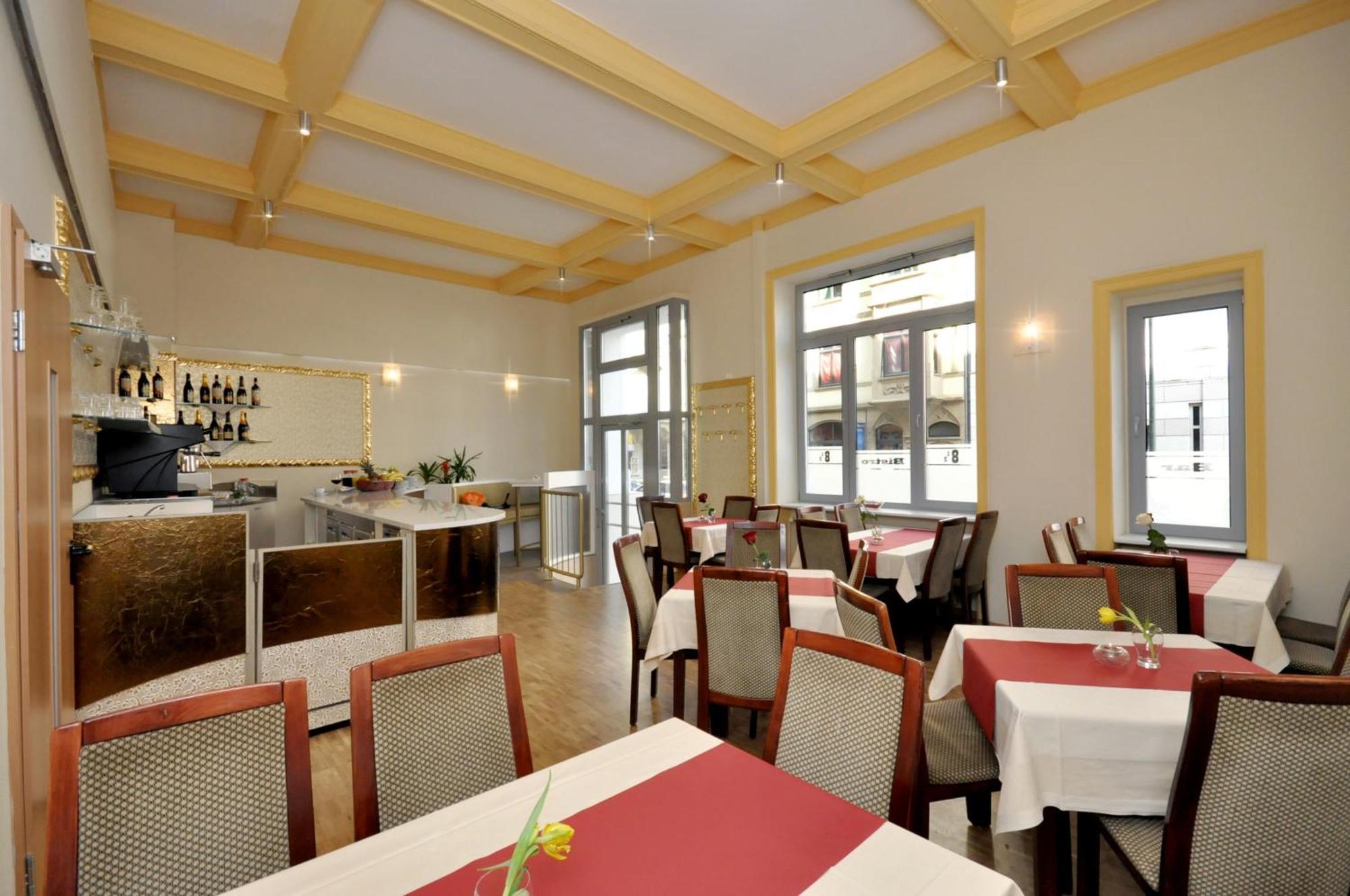 Hotel Bova Франкфурт-на-Майне Экстерьер фото