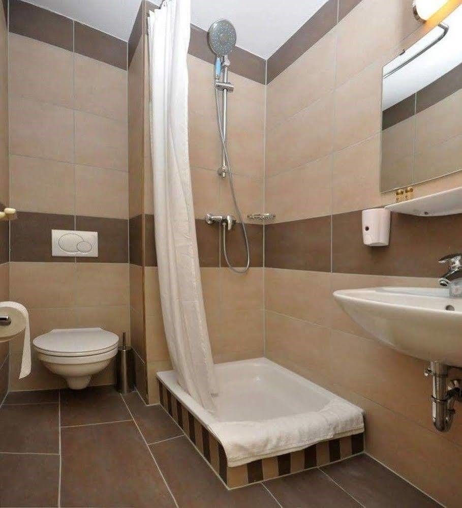 Hotel Bova Франкфурт-на-Майне Экстерьер фото